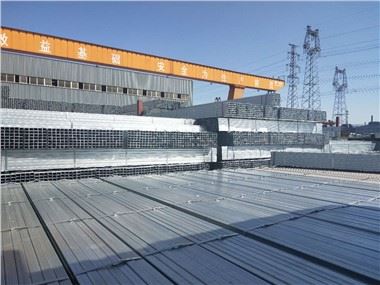 Ocelová dutá galvanizovaná trubka 40x{1}}x75 svařovaná obdélníková čtvercová ocelová trubka